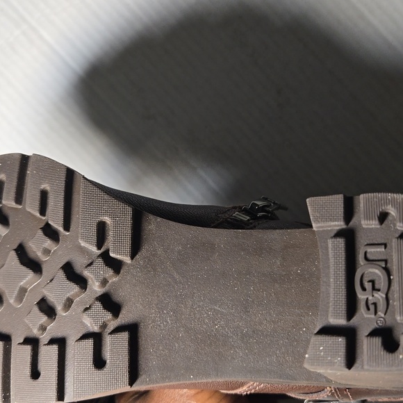 Ugg ingrids - Picture 9 of 13